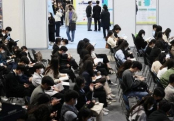 S. Korea's jobless claims rose 2.1% in May