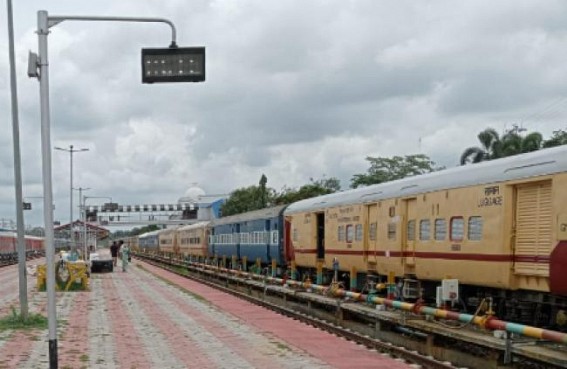 Unidentified Man’s Dead Body Found in Badharghat Railway Station