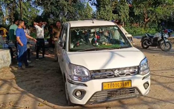 Brown Sugar, Ya-Ba tablets seized from a car in Badharghat Brown Sugar, Ya-Ba tablets seized from a car in Badharghat