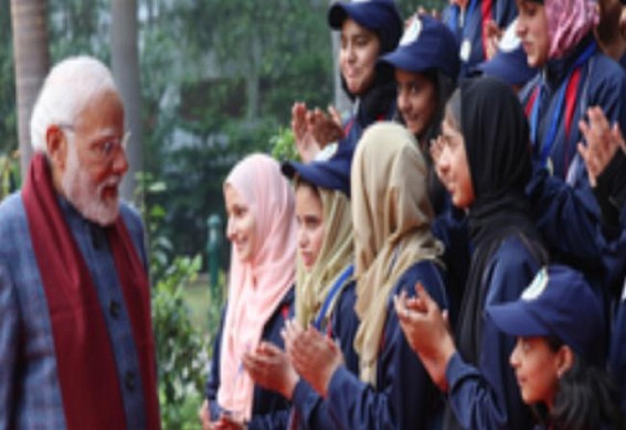 PM Modi interacts with delegation of students of Jammu & Kashmir