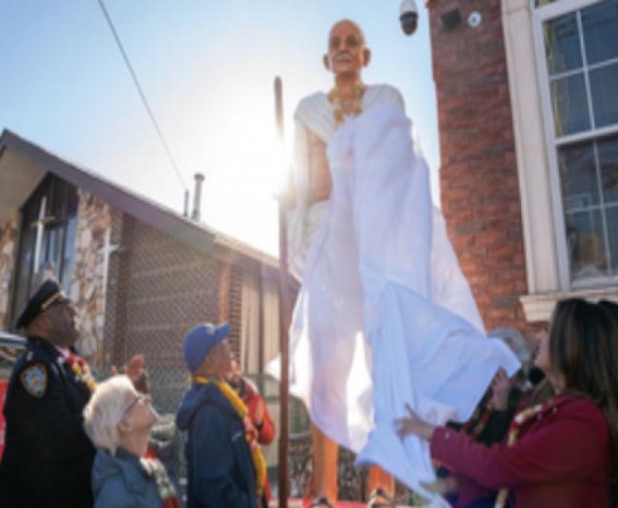 NYC Mayor unveils Gandhi statue outside Hindu temple after 2022 vandalism incidents