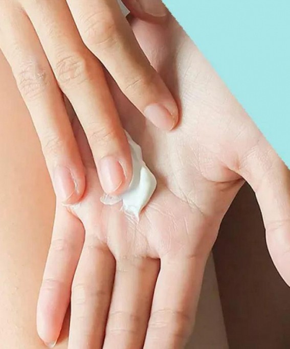 'My skin is tighter and softer': This anti-aging retinol cream is down to $17