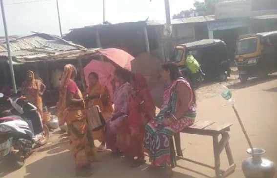 10 Days of No Water ; Public Blocked Road