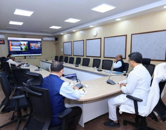 Tripura CM Manik Saha and his team held a meeting with DoNER Minister Jyotiraditya M. Scindia regarding Matabari project. TIWN Pic Nov 12