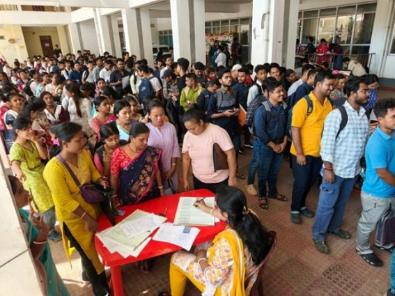 135 posts under private companies were filled up through job fair which was conducted  at Labor Dept office. TIWN Pic Nov 18