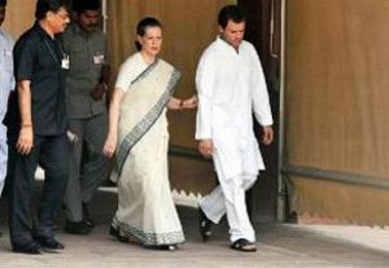 Fugitive prince: Is there a rift between Sonia and Rahul? 