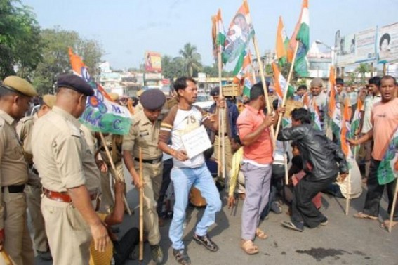 Roadside hawkers stage protest in Agartala