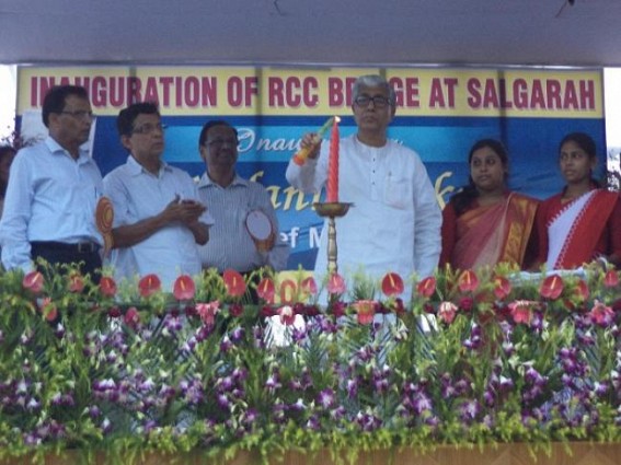 CM inaugurates Shalgarah-Jamjuri Bridge in Udaipur CM inaugurates Shalgarah-Jamjuri Bridge in Udaipur