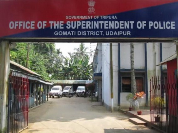 SP Gomati's absurd order on CL and EL : Made himself laughable by issuing Tughluqian Office Order SP Gomati's absurd order on CL and EL : Made himself laughable by issuing Tughluqian Office Order