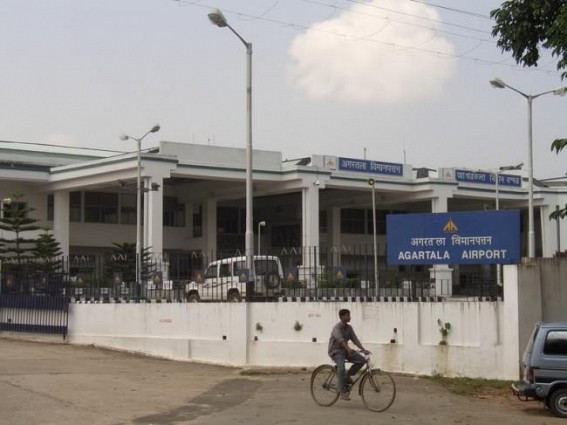 Stranded passengers reach Kolkata after a dayâ€™s delay at Agartala Airport
