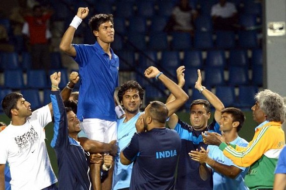 Davis Cup: Inspired Somdev puts India level Davis Cup: Inspired Somdev puts India level