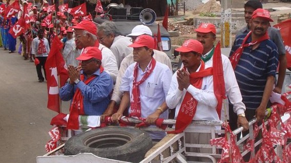 Jiten continues campaign in Coastal AP Jiten continues campaign in Coastal AP