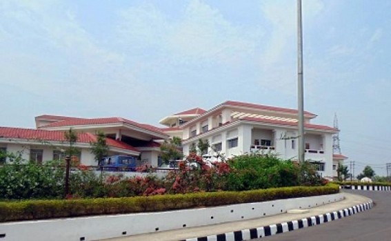 Multi-crore MGNREGA scam: Home Department knocks HC’s door touching lower court’s framed time for submission of complete charge-sheet Multi-crore MGNREGA scam: Home Department knocks HC’s door touching lower court’s framed time for submission of complete charge-sheet