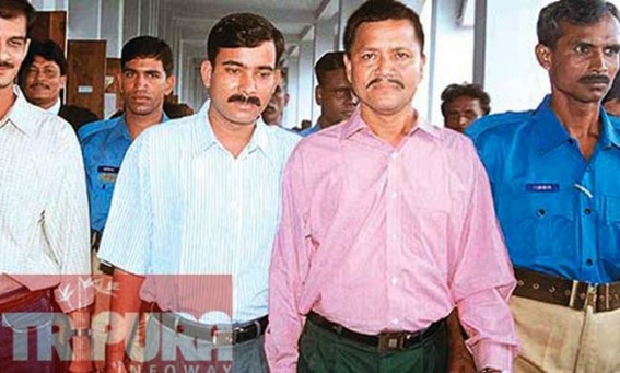 Bangladesh hands over ULFA's Anup Chetia to BSF, being flown to Delhi