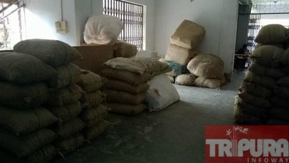 Sale tax Dept seized goods of worth 4 lakhs