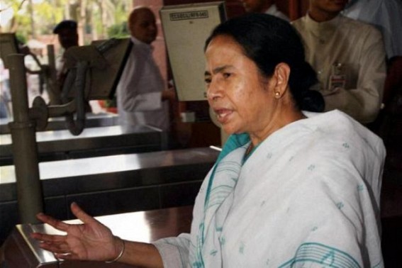 'CPI-M enemy of Nation' : Mamata vows to foil wednesday's strike, Left threatens to return fire 'CPI-M enemy of Nation' : Mamata vows to foil wednesday's strike, Left threatens to return fire