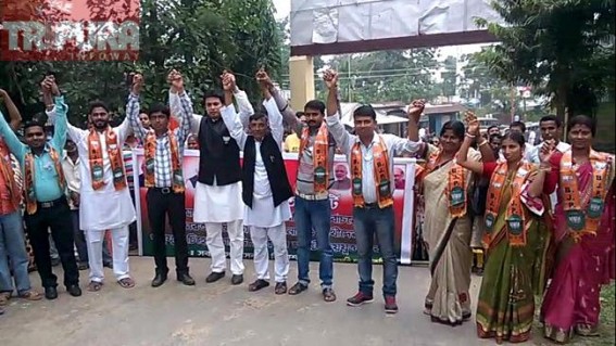 Civic poll: 11 candidates of BJP file nomination at Udaipur