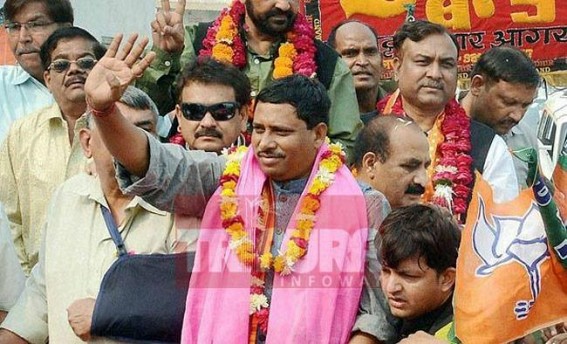 Union Minister for Human Resource & Development Dr. Ram Shankar Katheria to arrive in Tripura on Wednesday Union Minister for Human Resource & Development Dr. Ram Shankar Katheria to arrive in Tripura on Wednesday