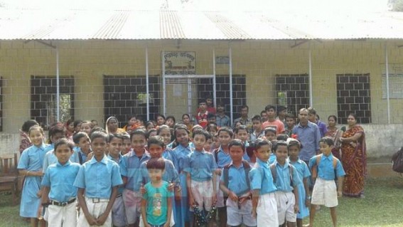 Teacher Shortage hits Tripura School Education : Students blocked road 