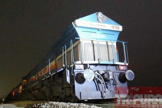 Tripura's historic moment : Commercial BG train with 42 bogies arrived in Dharmanagar Railway Station