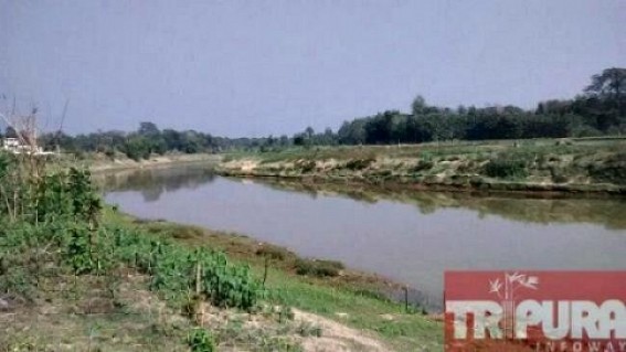 River Feni over bridge construction awaits funds of Rs.91.44 crore from the union commerce ministry River Feni over bridge construction awaits funds of Rs.91.44 crore from the union commerce ministry