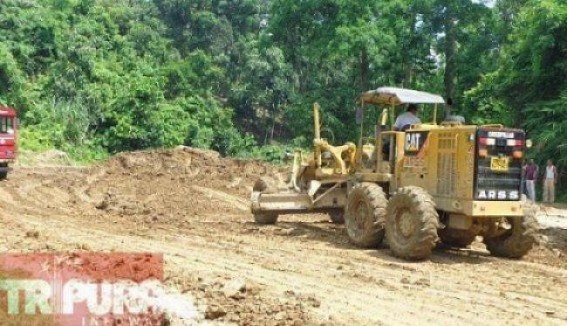 Churaibari to Lowerpoa: Renovation work of NH 44 to end by the month of March, Executive-Engineer of Karimganj talks to TIWN Churaibari to Lowerpoa: Renovation work of NH 44 to end by the month of March, Executive-Engineer of Karimganj talks to TIWN