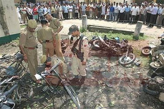 Poll Violence hits North East & WB : Two killed, 20 injured in Assam blast, re-polling at WB Poll Violence hits North East & WB : Two killed, 20 injured in Assam blast, re-polling at WB