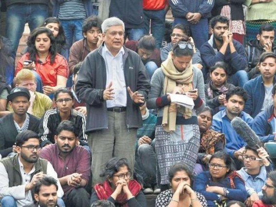 Finally CPI-M gets supports from Pakistan : leading Pakistani daily blasts India, supports JNU, mocks Indian democracy Finally CPI-M gets supports from Pakistan : leading Pakistani daily blasts India, supports JNU, mocks Indian democracy