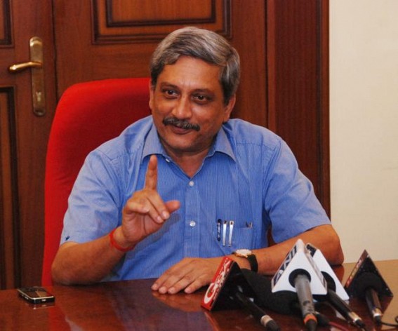 Dealing with old scams biggest challenge: Parrikar Dealing with old scams biggest challenge: Parrikar