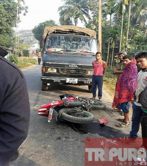 Increasing road accidents at Kalyanpur : bike hit with TSR 6th btlnâ€™s vehicle 