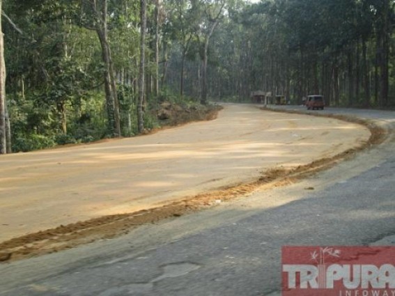 Double lane expansion work underway from Udaipur to Sabroom Double lane expansion work underway from Udaipur to Sabroom