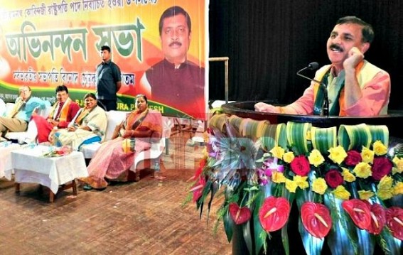 'Tripura is the seashore of Communists & BJP will throw them into the sea in 2018' : BJP National leader 