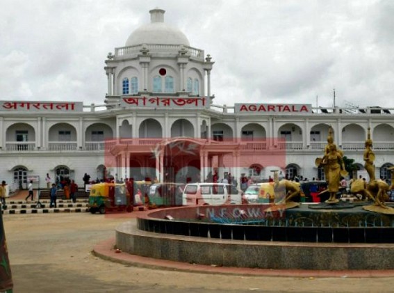 Burnt bogies of Agartala-Delhi Express to be replaced, but Dera supporters also damaged Railway tracks at Delhi : Service to be resumed after Aug-29 Burnt bogies of Agartala-Delhi Express to be replaced, but Dera supporters also damaged Railway tracks at Delhi : Service to be resumed after Aug-29