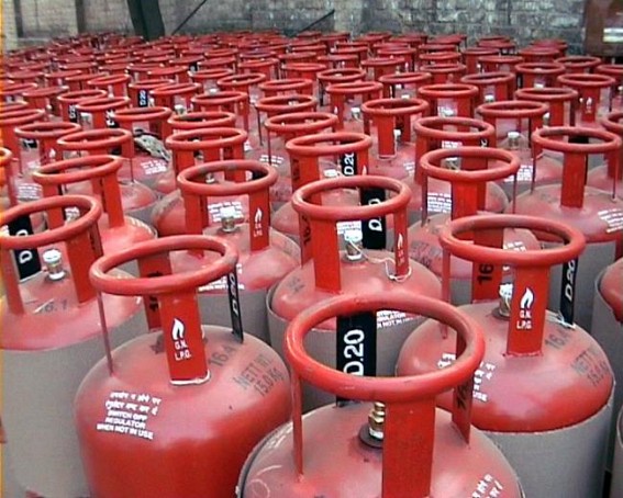 Subsidised LPG Hiked by Rs 7 Per Cylinder, Jet Fuel by 4% 