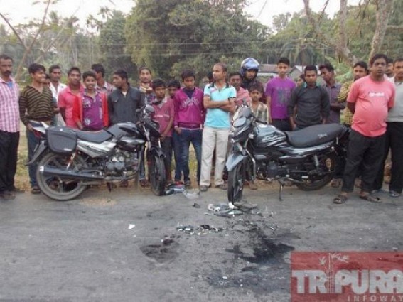Road accident left 7 wounded 