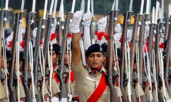 State troopers to attend neighbouring state's I-Day parade State troopers to attend neighbouring state's I-Day parade