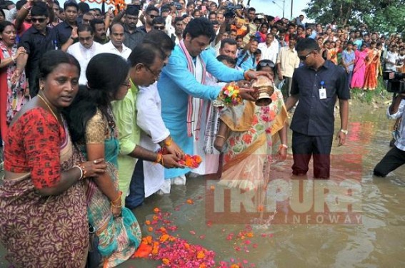 Vajpayee's ashes immersed in Tripura rivers