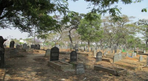 Muslims to run out of burial sites in Delhi in a year: Report Muslims to run out of burial sites in Delhi in a year: Report