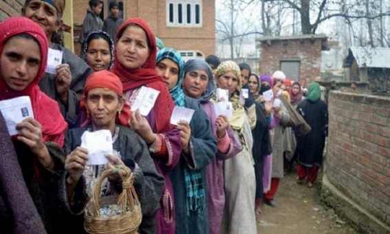 Voting underway for 6th phase of J&K panchayat polls Voting underway for 6th phase of J&K panchayat polls