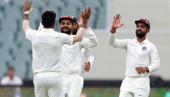 India dismiss Aussies for 235; take 15-run lead