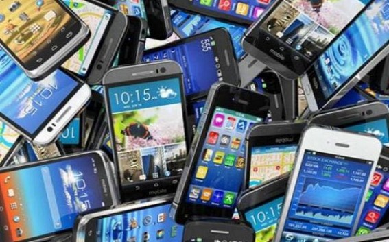 BJP’s pre-election promise of ‘SMART Phones for all youths’ delays, irks resentments BJP’s pre-election promise of ‘SMART Phones for all youths’ delays, irks resentments