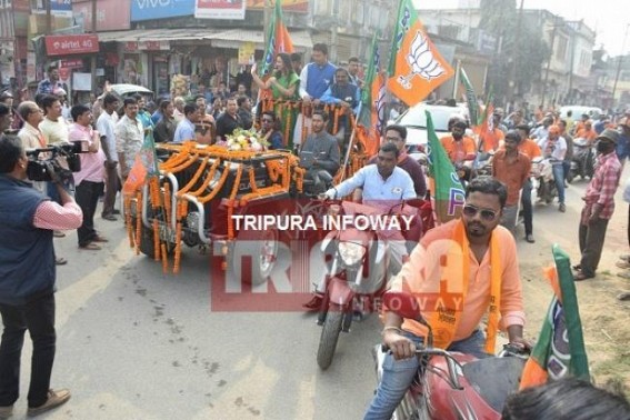 Biplab and team campaign for Banamalipur Biplab and team campaign for Banamalipur