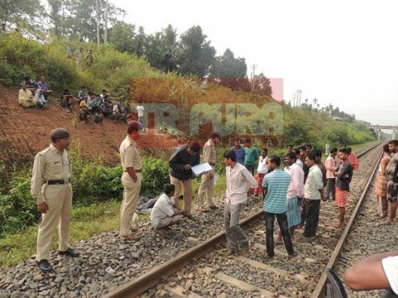 Train cuts man, son alleges murder Train cuts man, son alleges murder