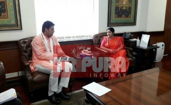 Tripura CM meets Union Minister of External Affairs at Delhi Tripura CM meets Union Minister of External Affairs at Delhi