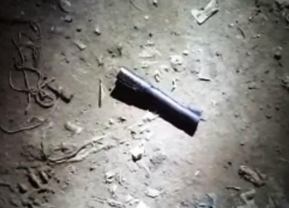 5 miscreants attack local with pistols : no death 5 miscreants attack local with pistols : no death