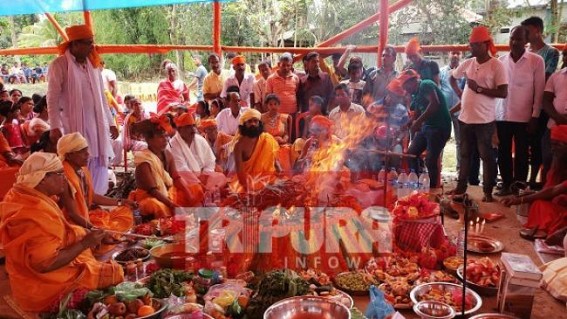 Viswa Hindu Parishad performs 'Maha-Santi-Jogyo' in Tripura