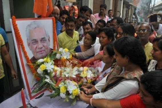 Vajpayee's ashes to be dissolved on August 26