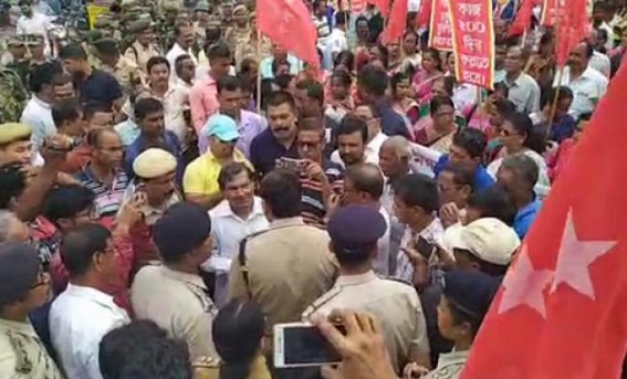 CPI-M’s ‘Raj Bhawan Abhiyan’ rally cancelled by Police on peak moment CPI-M’s ‘Raj Bhawan Abhiyan’ rally cancelled by Police on peak momentÂ