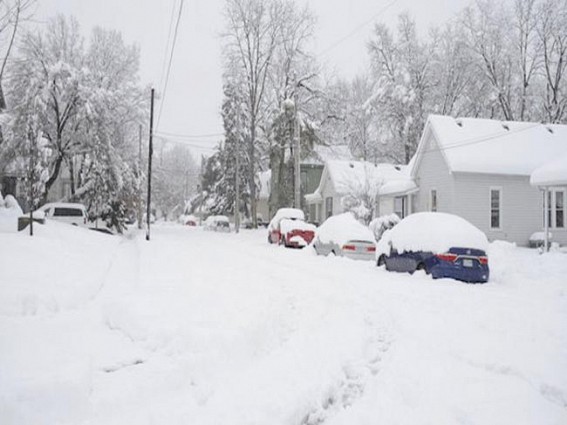 At least 5 dead as winter storm sweeps US Midwest At least 5 dead as winter storm sweeps US Midwest