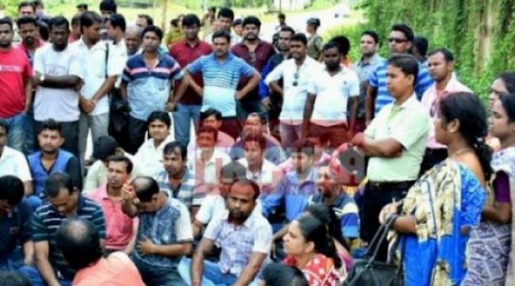 10323 teachers issue turning heavy upon BJP-IPFT Govt 10323 teachers issue turning heavy upon BJP-IPFT Govt